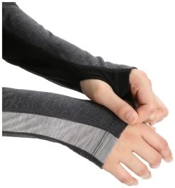 Icebreaker ZoneKnit 200 Long Sleeve Crewe Women's 14 Icebreaker ZoneKnit 200 Long Sleeve Crewe Women's -Winterkleding Winkel icebreaker zoneknit 200 long sleeve crewe women jet heather black s jet heather black 1 6